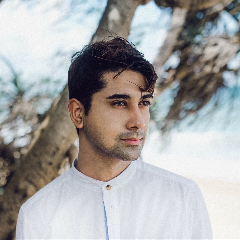 Meet your Posher, Yash